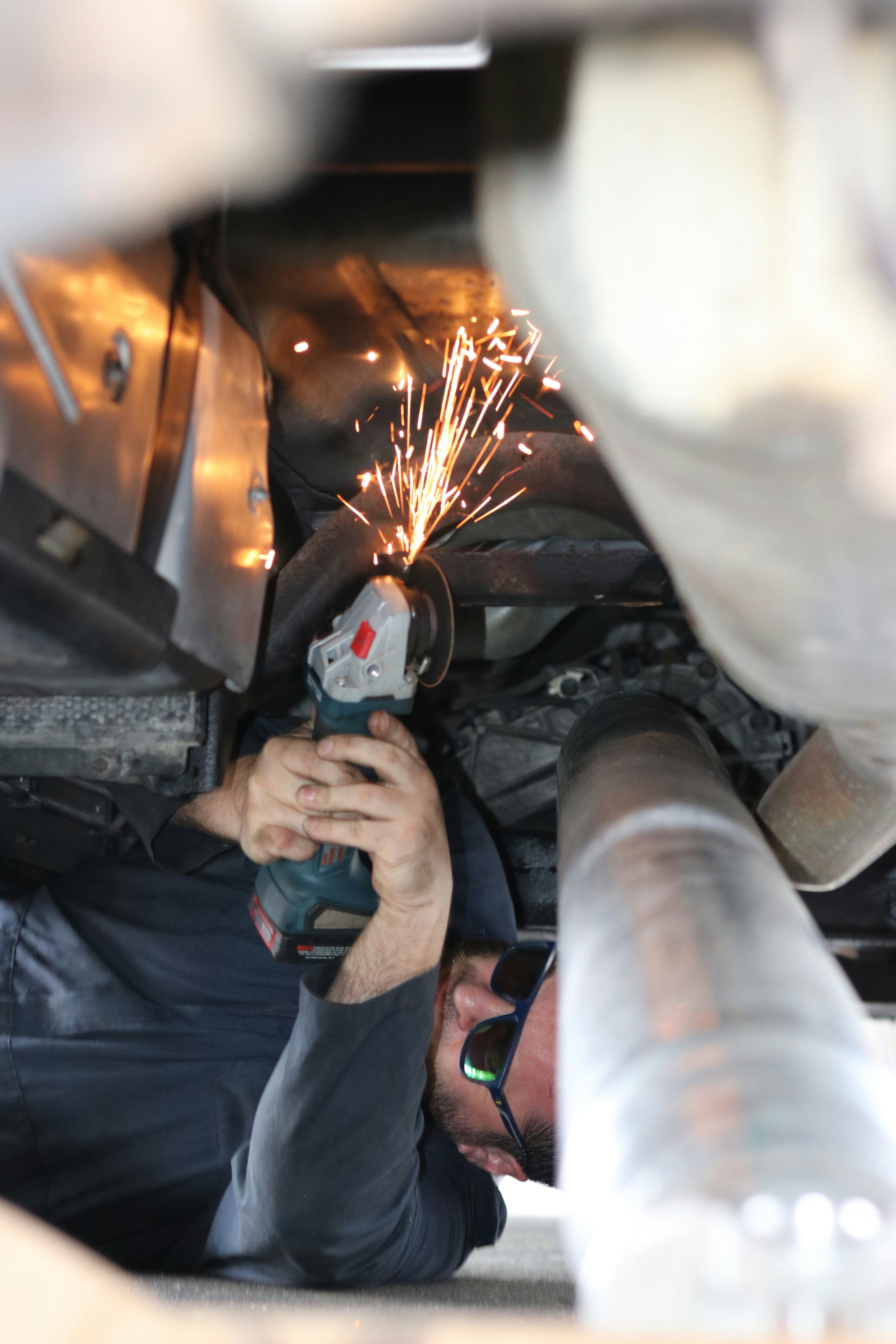 Área de trabajo del taller Enginetronic Service